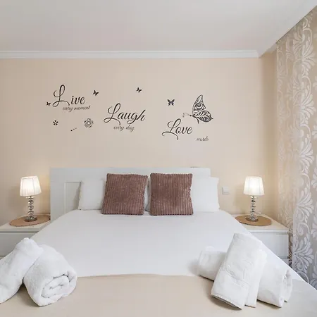 Apartment Blonzu Yibuti Benalmadena